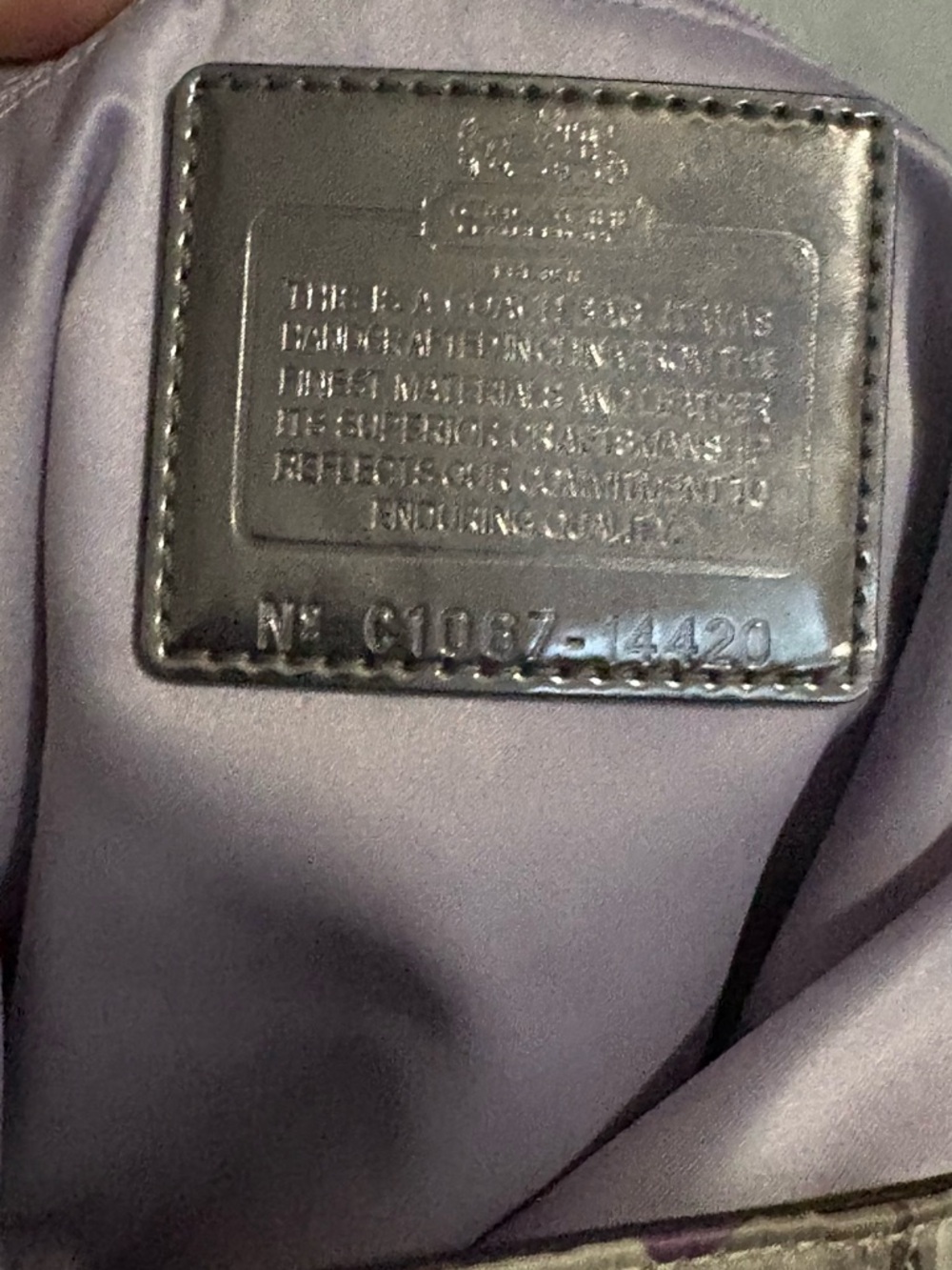 Coach Optic 10 Lavender Hobo - Picture 7 of 10